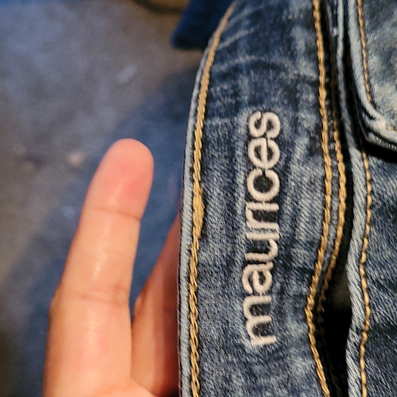 Maurices Jeans Maurice Size 112 Denim Jeans Tattered Bottoms